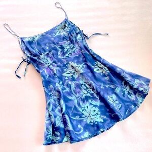Vintage Victoria’s Secret Silk Floral Slip Chemise Blue Purple Adjustable Straps